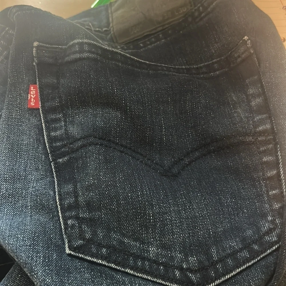 Levi's 550 Blue Dark Wash Relaxed Fit Red Tag Black Brand Patch Men's Sz 36X30